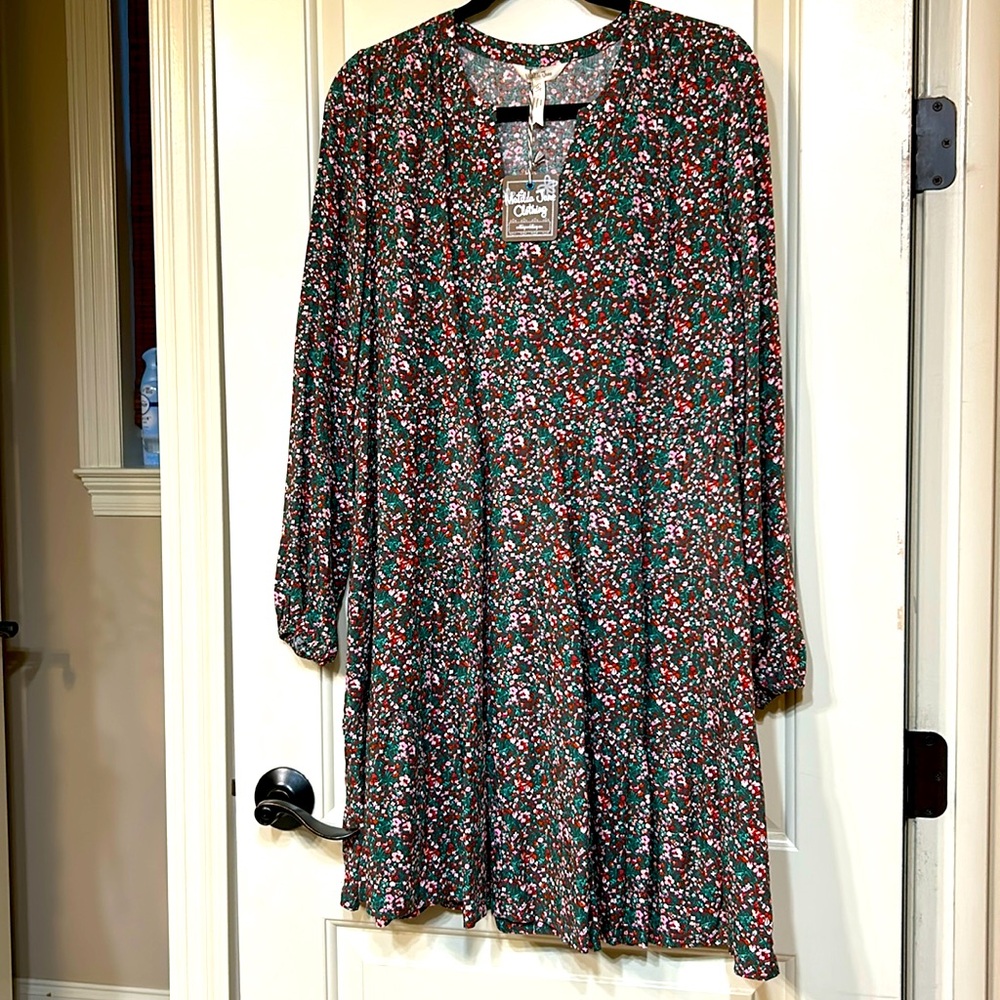 Matilda Jane V Neck Long Sleeved Floral Dress Size Medium NWT